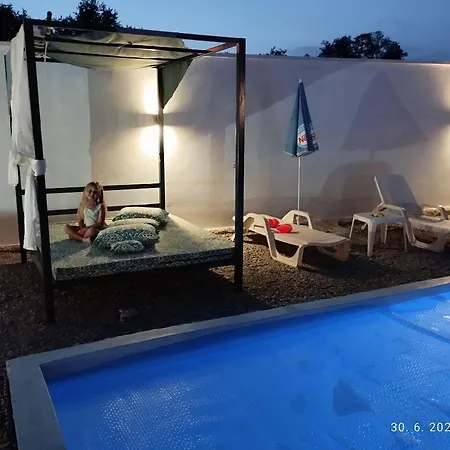 شقة Todorovic Velerec